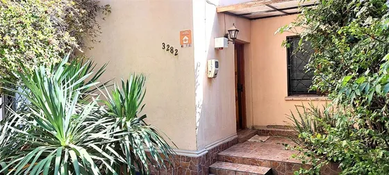 Hermosa Casona En La Mejor Zona De Macul Rebajada!