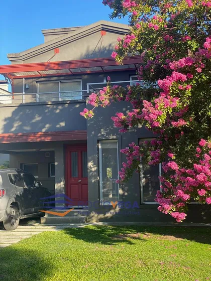 Casa En Venta Country Banco Provincia