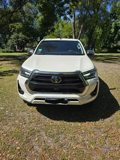 Toyota Hilux Pick-up 2.8 Cd Srx 204cv 4x4 At