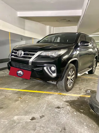 Toyota Sw4 2.8 Tdi Srx 4x4 6 Aut 7/a