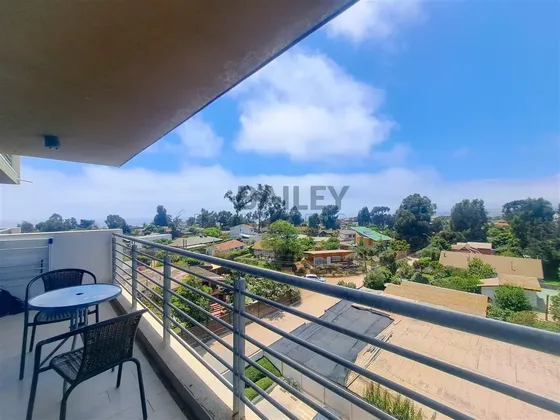 Departamento En Venta De 1 Dorm. En Concón