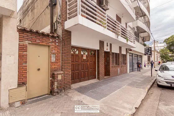 Dpto. Pasillo En Dorrego 1324 - Centro Rosario