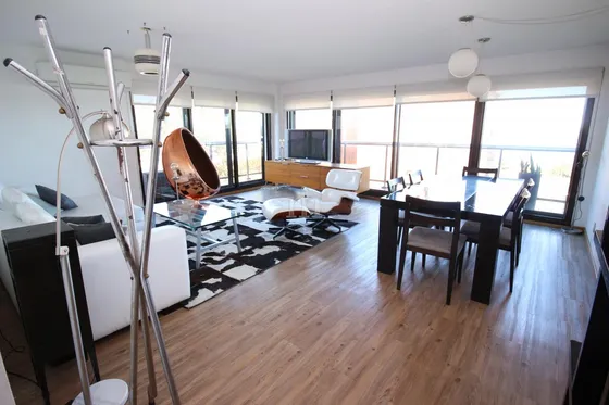 Venta Apartamento De 4 Dormitorios En Buceo, Amueblado   