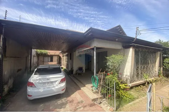  Dos Casas En Espaciosa Propiedad En Macul 