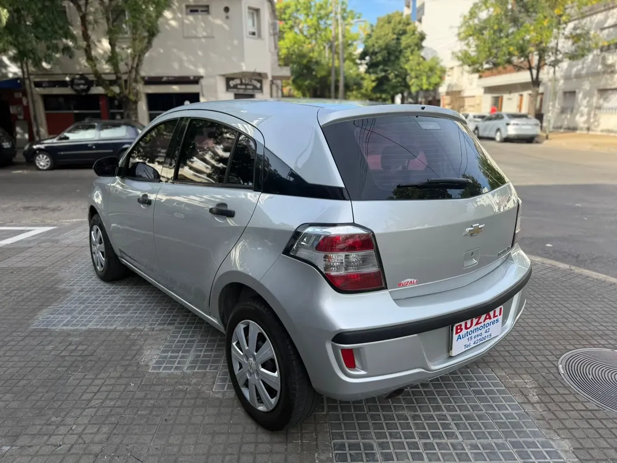 Miniatura 6
