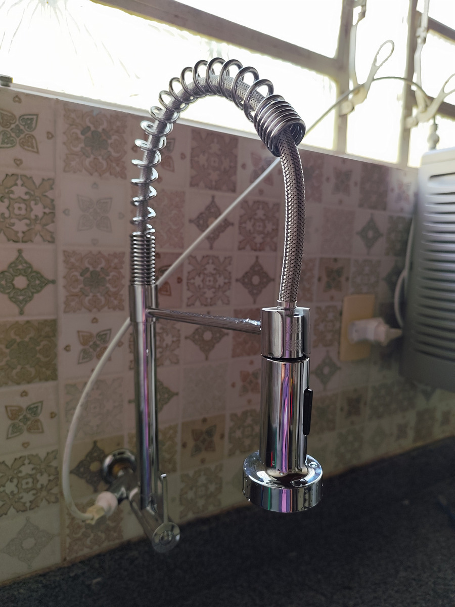 Torneiras Fonte De Cozinha Em Aço Inox Com Mola – Parede