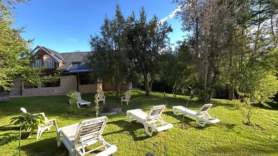 Venta De Espectacular Casa En Villa La Angostura