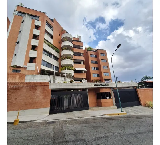 Alquiler De Apartamento Remodelado En Altamira