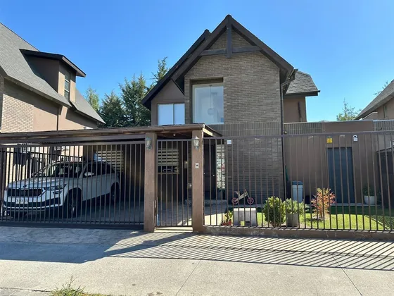 Casa 298 Mts + Estac, Jardines De Vizcachas Puente Alto