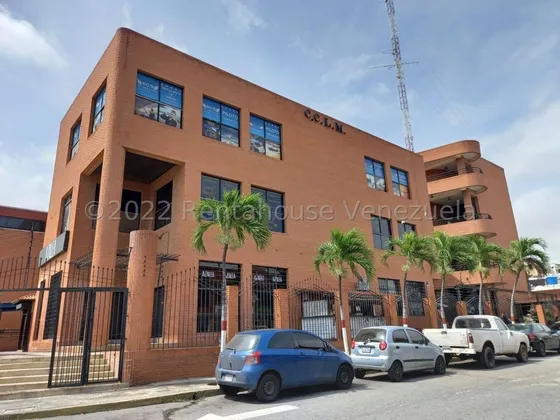 Centro Comercial En Venta Mls 23-5493 Catia La Mar 