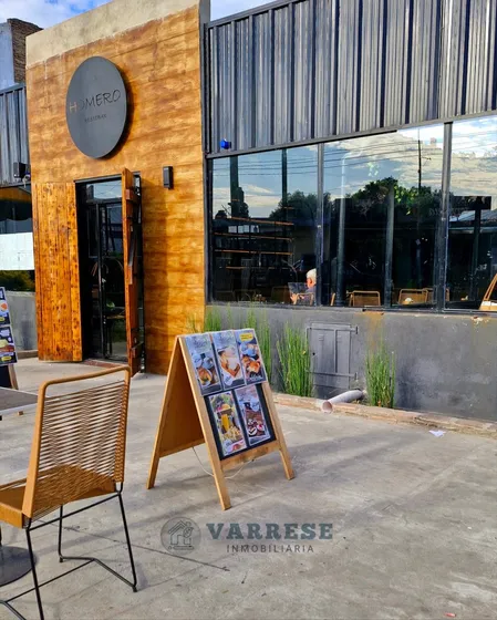 Fondo De Comercio Restobar Y Confitería En Laferrere