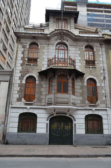 Magnifica Casa Patrimonial En Centro Cívico