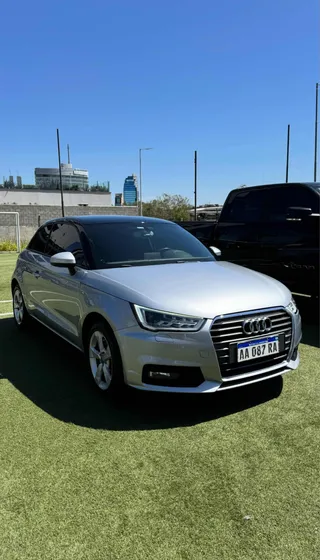 Audi A1 1.4 Tfsi Stronic 125cv