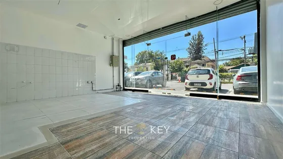 Local Comercial En Arriendo De 65 M2 - Simón Bolivar, Ñuñoa