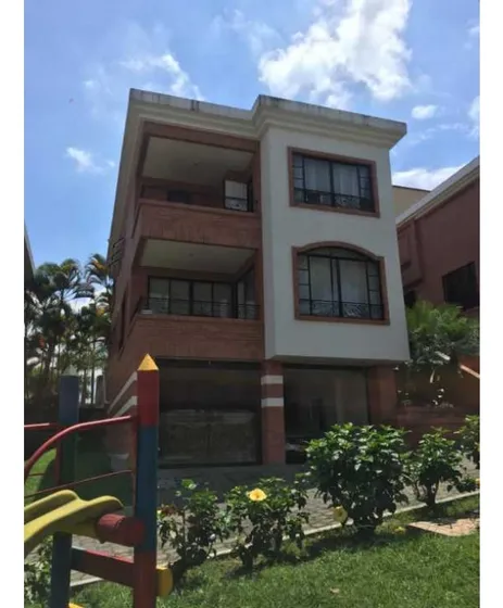 Venta Casa Pinares Pereira