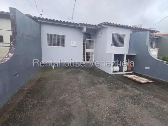 Yolmar Mendoza Vende Acogedora Casa En La Mora Cabudare, Con Vigilancia 24/7, Circuito Cerrado Con Cámaras De Seguridad.