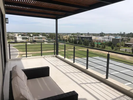 Departamento Con Amarra Terrazas Al Rio - Barrio Canal