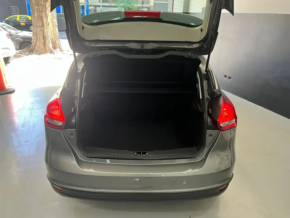 Miniatura 9