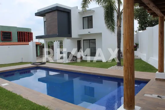 Casa En Venta En Morelos, Fraccionamiento  Altos De Oaxtepec