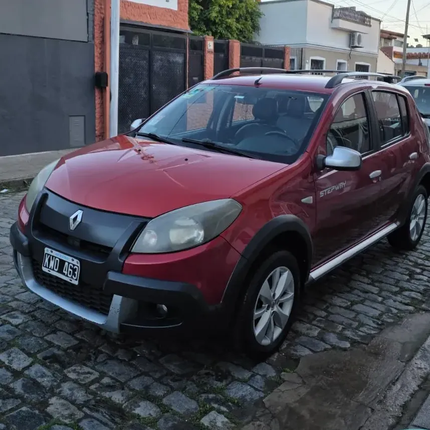 Renault Sandero Stepway 1.6 Luxe 105cv