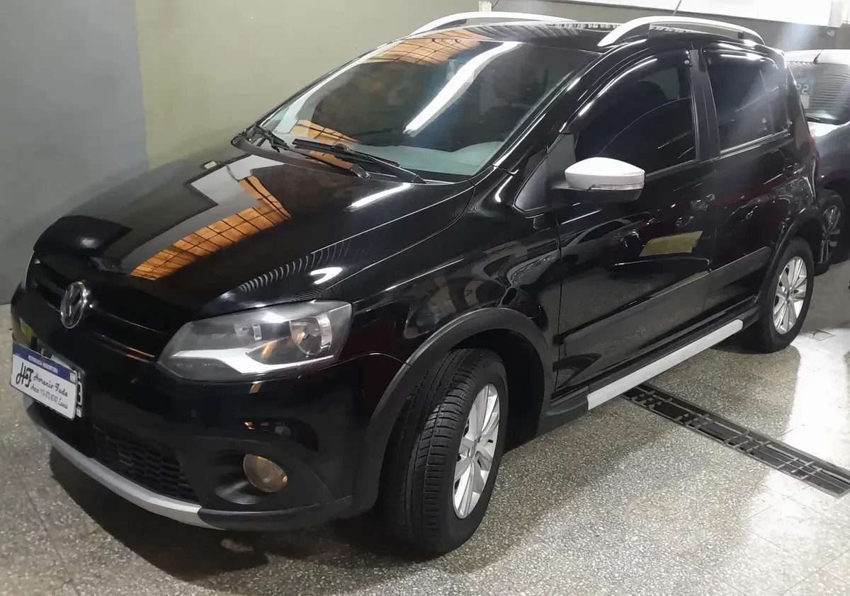Volkswagen CrossFox 1.6 Highline Cuero