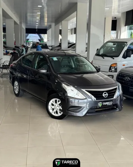 Nissan Versa 1.6 16v Flexstart 4p Aut.
