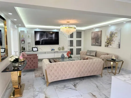 Full Estilo, Como Nueva Y Con Todas Las Comodidades