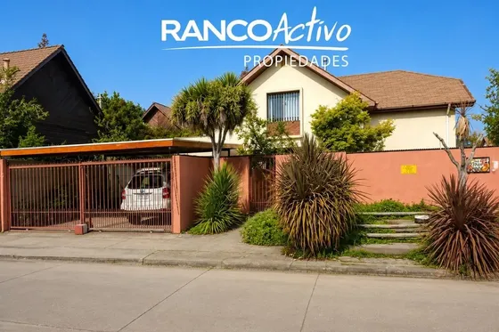 En Venta Amplia Casa 3d2b Sector El Otoñal, Chillan