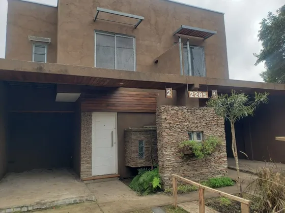 Alquiler Duplex Sobre Lote 5 X 22 !!!!