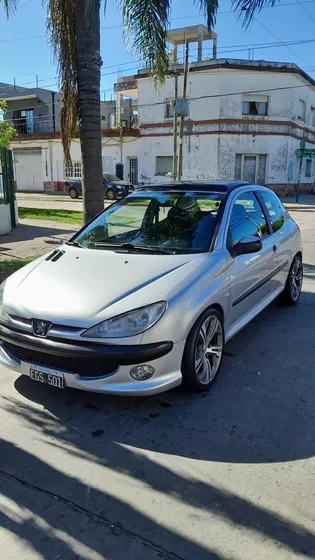 Peugeot 206 1.6 Xs Premium