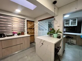 Casa Con Piscina Y Quincho En Condominio