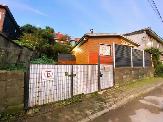Oportunidad, Casa En Costanera Playa Los Molinos, Valdivia.