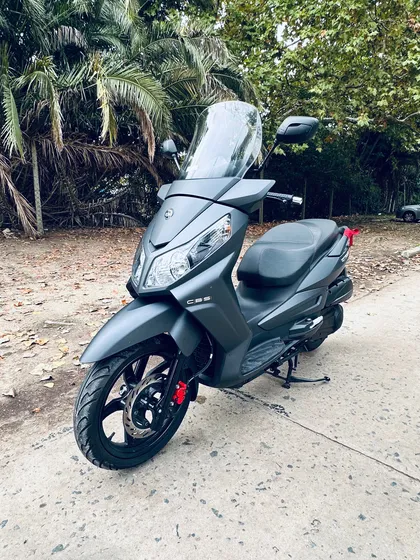 Sym 300