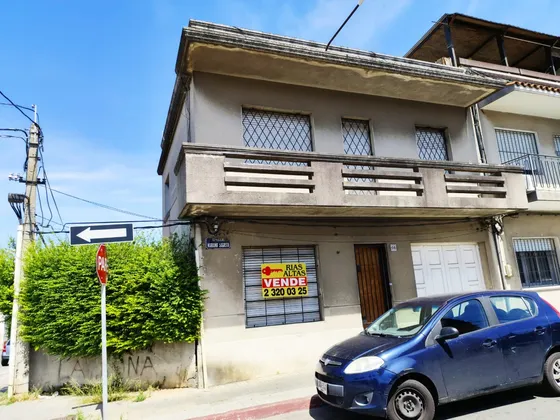 Rias Altas, Excelente Ubicación, Muy Buena Propiedad En Dos Plantas De Sólida Construcción!!