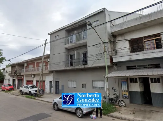 Alquilo Departamento De 1 Ambiente En Caseros 2do Piso  F: 9112
