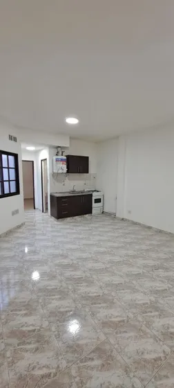 Venta Departamento 2 Amb. (apto Crédito) Sobre Av.san Martín
