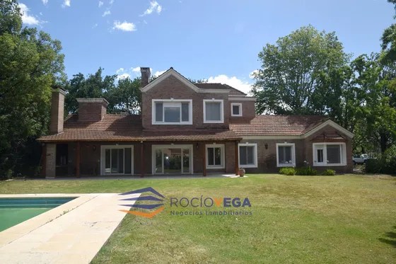 Casa En  Venta En Alquiler Anual Martindale Pilar