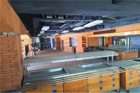 Restaurante Equipado Fabulosa Ubicación