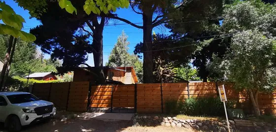 Casa En Playa Bonita Bariloche Con Deposito De 200m2