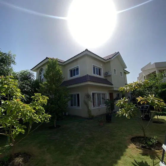 Hermosa Casa En Colinas Del Oeste