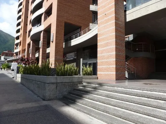 Oficina En Venta Los Dos Caminos 