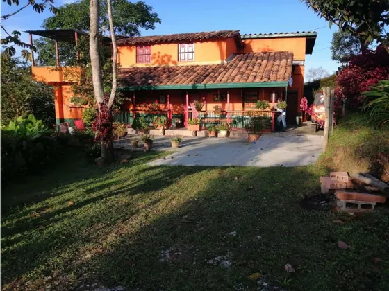 Hermosa Finca En Venta Marinilla