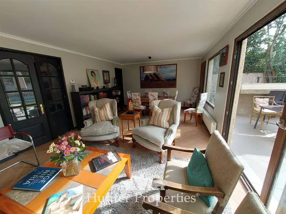 Casa En Venta 4d- Estar - Piscina, Condominio En Las Condes