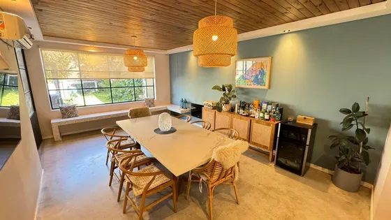 Casa 4 Amb. En Venta Con Parque Y Piscina En Lanus