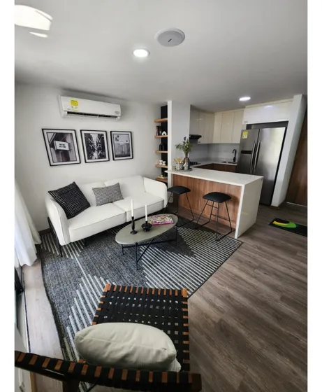 Rhbr-13876 Apto Piso 20 Envigado, Las Vegas