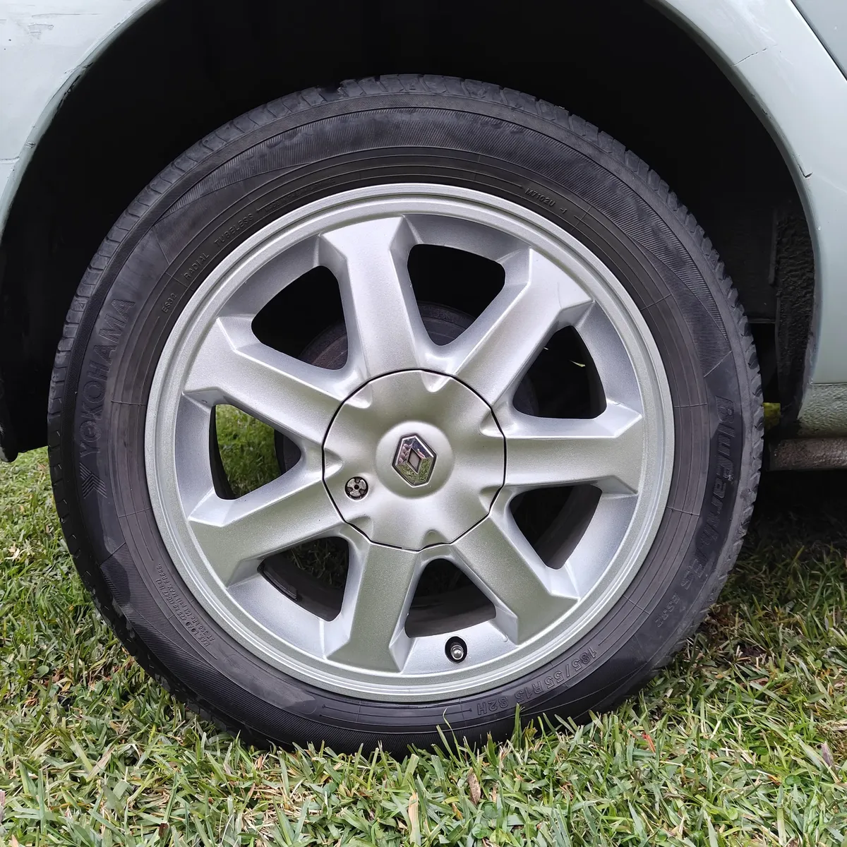 Renault Clio 1.6 Infinit5383361198771507212