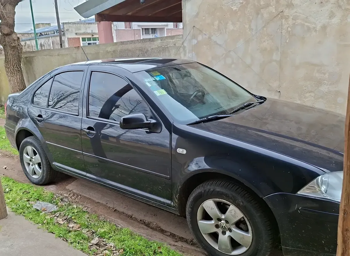 Volkswagen Bora 2.0 Trendline 115 hp