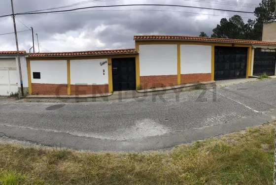 Ha - Venta Casa Urb Araguaney Km 16 Carretera El Junquito