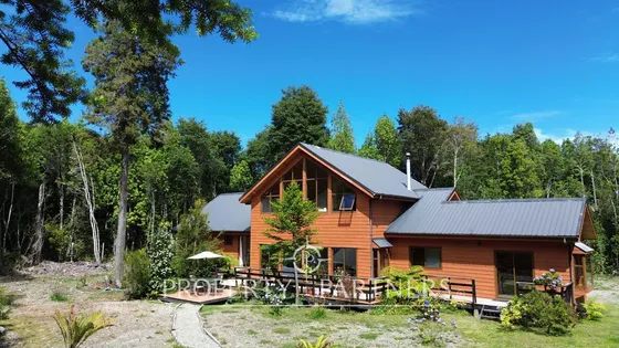 Espectacular Casa De 240 M2 En Venta A 20 Minutos ...