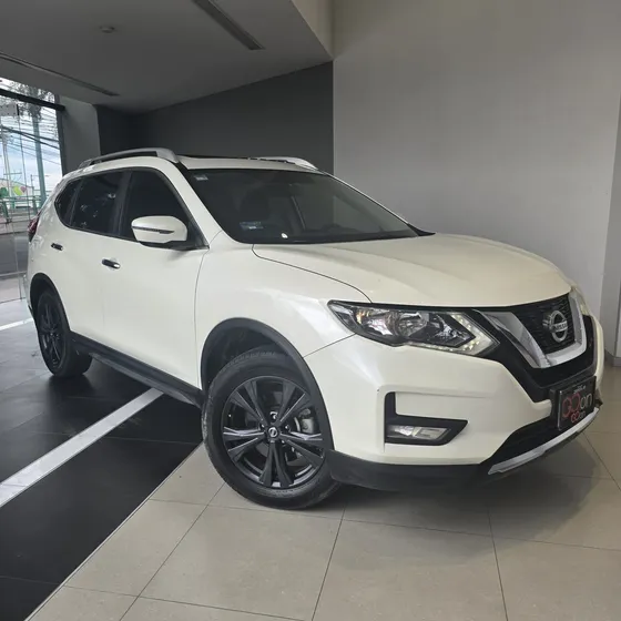 Nissan X-trail 2.5 Advance 3 Filas Cvt